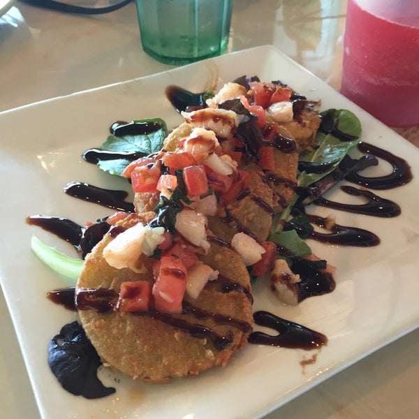 South Beach Bar And Grille - Seafood Restaurant in Boca Grande