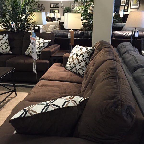 Ashley Furniture HomeStore - 8 tips