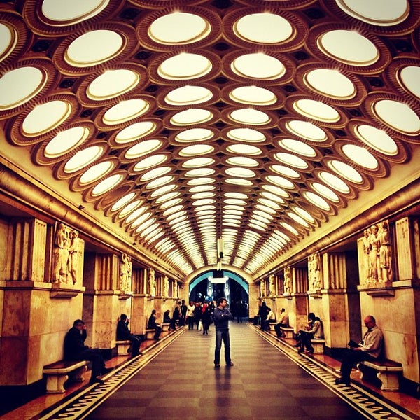 Moskova metro istasyonu Semenovskaya Moskova metro istasyonu Semenovskaya