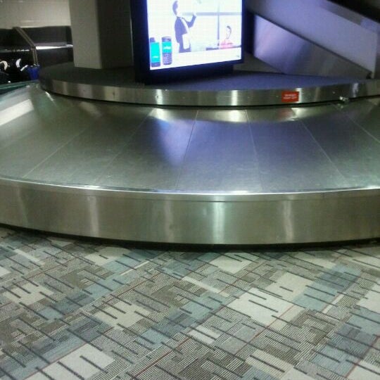 Photos at MSP Airport T1 Baggage Claim Fort Snelling Terminal 1