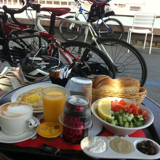 Aroma (ארומה) Café in Namal TelAviv