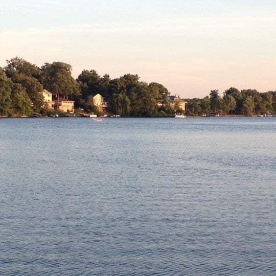 Singles in meyers lake ohio Tanglewood Dr, Louisville, OH - MLS , Estately