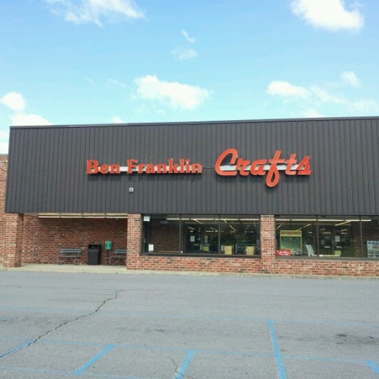 Ben Franklin Crafts (Now Closed) Arts & Crafts Store in Milton