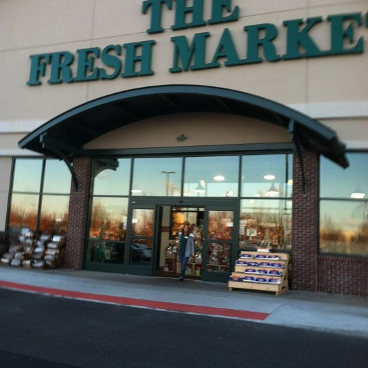 The Fresh Market Grocery Store in Evansville East Side