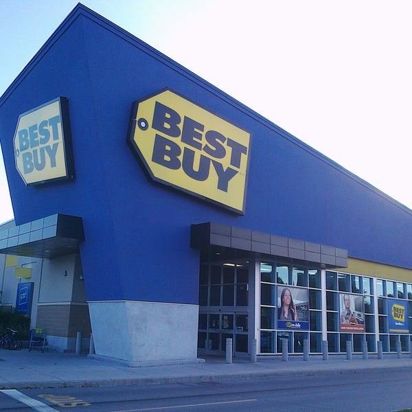 Best Buy Electronics Store in Kanata