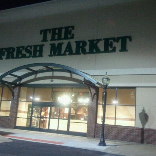 The Fresh Market Grocery Store in Evansville East Side