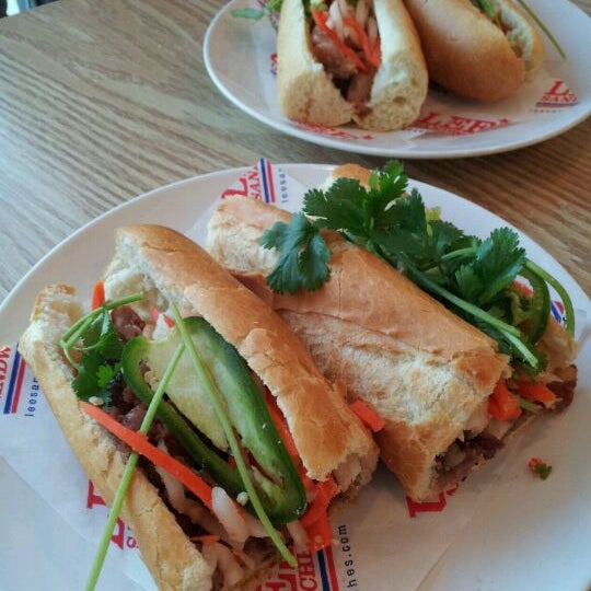 Lee's Sandwiches 2 tips