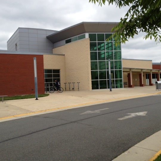 Ashburn Library Ashburn Farm 8 tips from 426 visitors