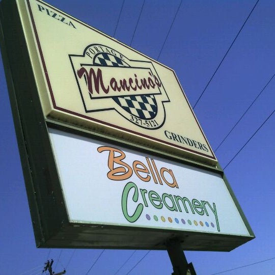 Mancino's Pizza & Grinders 10100 Shaver Rd