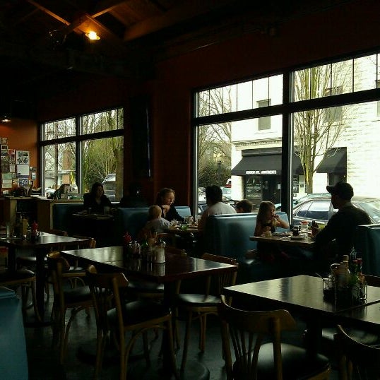 Cup & Saucer Cafe Kenton Portland, OR