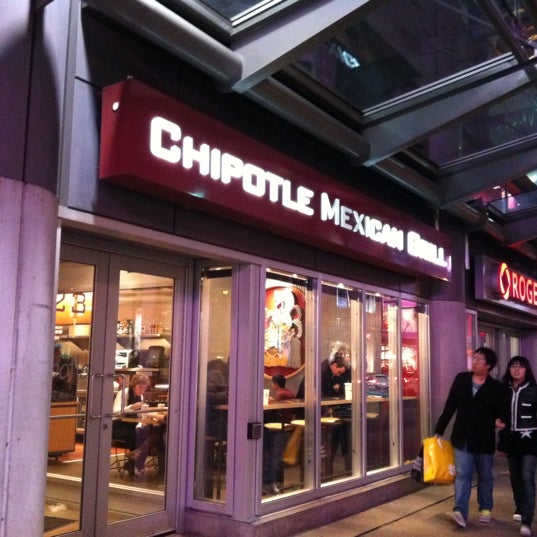Chipotle Mexican Grill Downtown Toronto 114 tips
