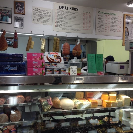 Bari West Town 1120 W Grand Ave