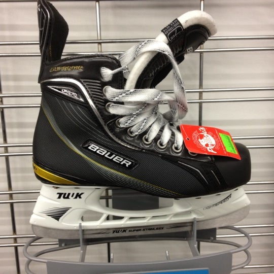 Perani's Hockey World - Sporting Goods Shop In Sterling Heights