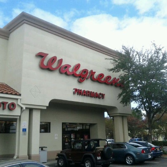 Walgreens Riverside 2703 Park St