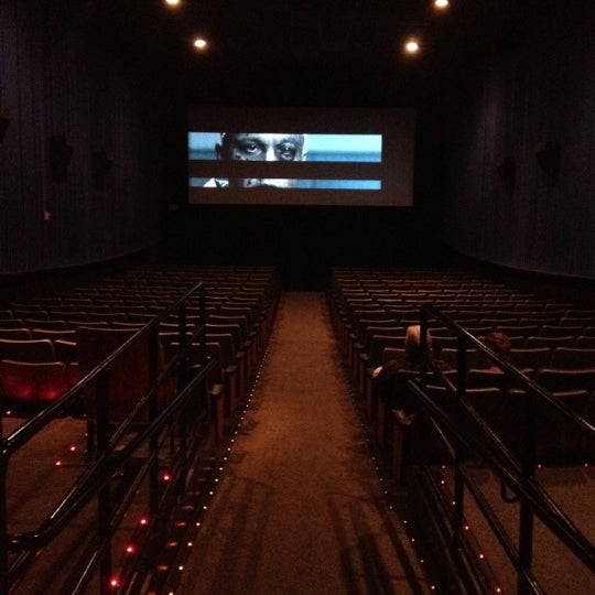 Brea Plaza Cinemas 5 Movie Theater in Brea