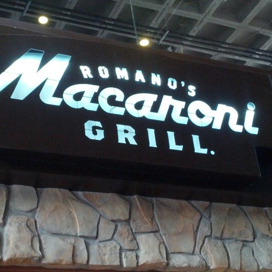 Romano's Macaroni Grill (Ahora cerrado) - Restaurante italiano en