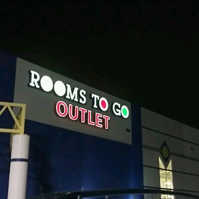  Rooms To Go Outlet  Furniture Store 3 tips