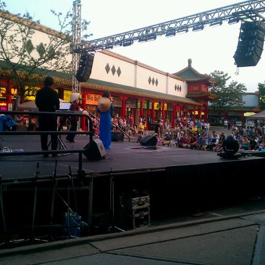 Mississauga China Town  Flea Market in Mississauga, ON