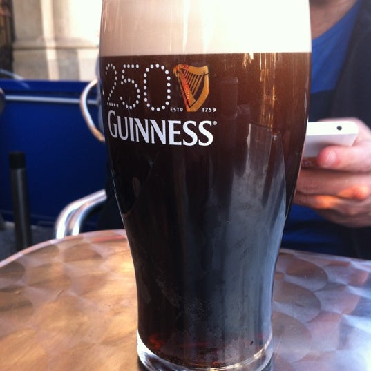 Resultado de imagen de the fastnet irish pub barcelona
