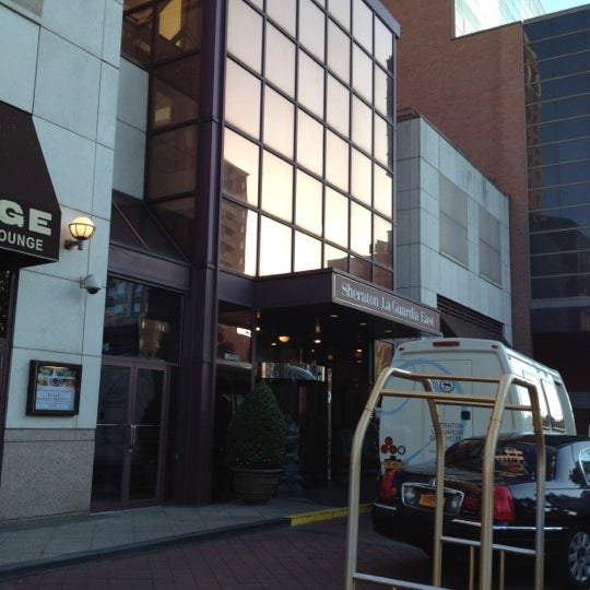 Sheraton LaGuardia East Hotel Hotel in Downtown Flushing