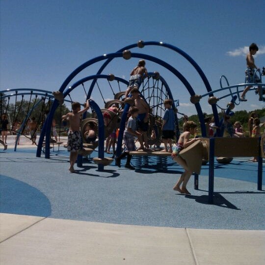 Three Oaks Recreation Area 5517 Northwest Hwy