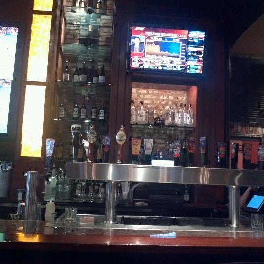 BJ's Restaurant and Brewhouse - 107 S 1st St