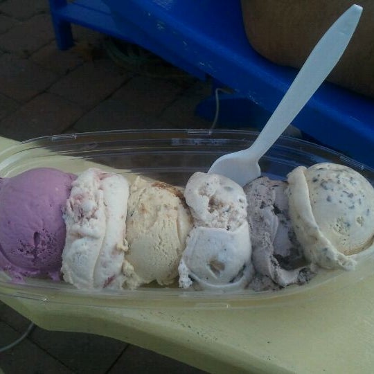 Cape Cod Creamery Ice Cream Shop in South Yarmouth