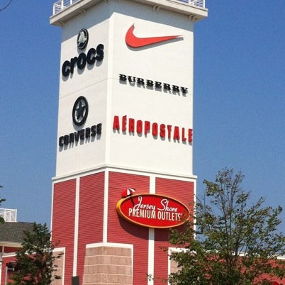 nike outlet jersey shore premium outlets