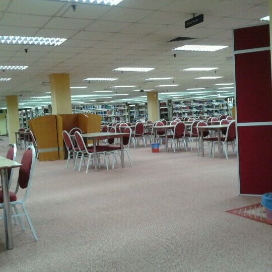 Perpustakaan Tun Abdul Razak (PTAR 2) - College Library