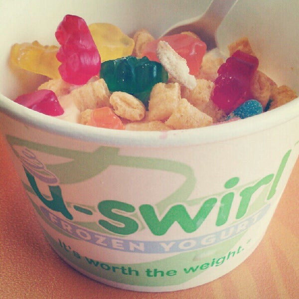 swirl frozen yogurt