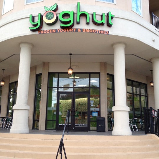 Yoghut Frozen Yogurt & Smoothies Frozen Yogurt Shop in Columbia