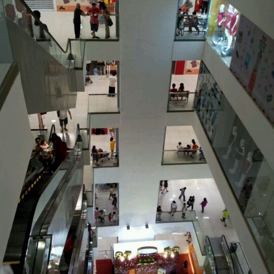 Kenanga Wholesale City - Shopping Mall in Cheras