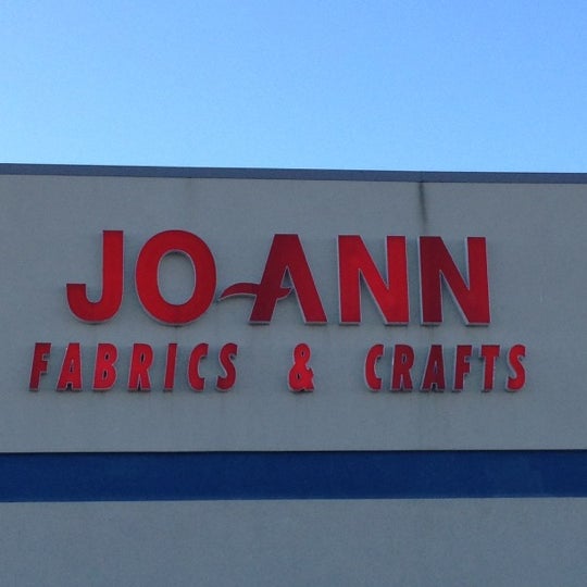 JOANN Fabrics and Crafts - Northeast - Rockford, IL on Joann Fabrics id=73254