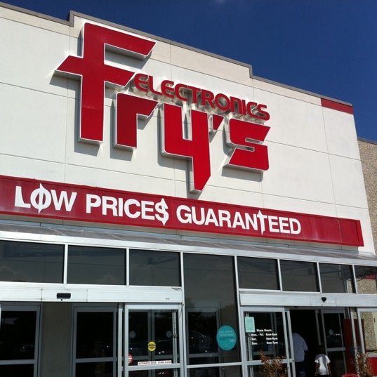 Fry's Electronics Electronics Store in Southeast Arlington