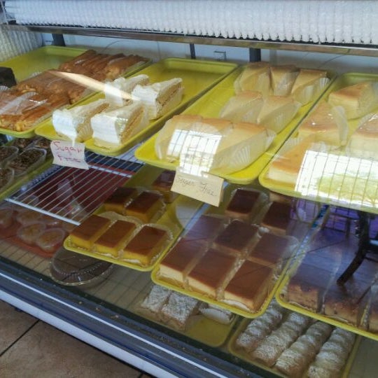 bayamon d pastry Bakery  Flamboyán Panadería