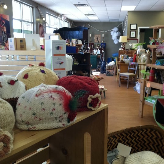 Eco Chic Boutique 4955 17th Ave S