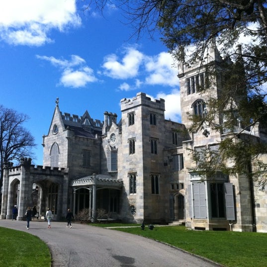 Lyndhurst Castle in Tarrytown Lyndhurst Castle in Tarrytown