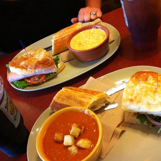 St. Louis Bread Company Chesterfield Commons 17 tips from 1355 visitors