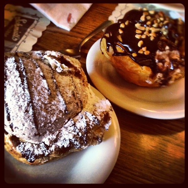 Schmidt's Restaurant und Sausage Haus German Restaurant in German Village