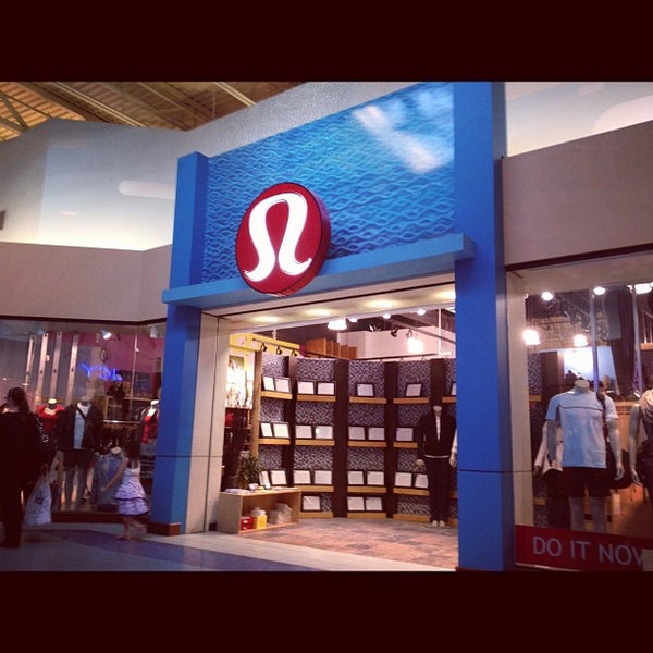 Vaughan Mills Vaughan, ON