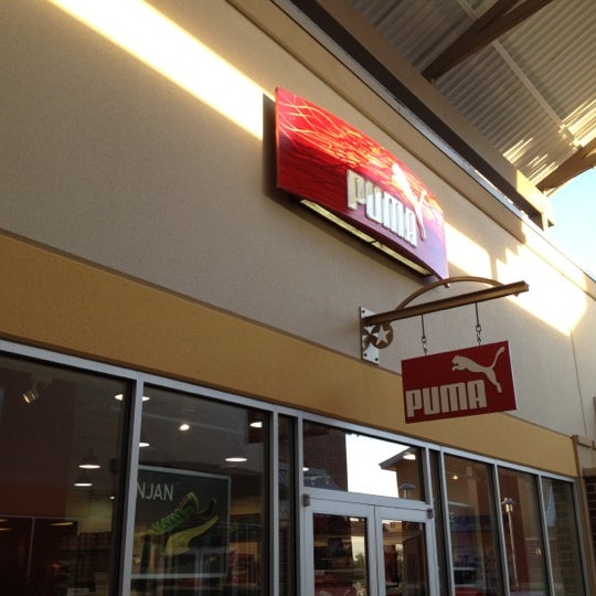 puma outlet stores