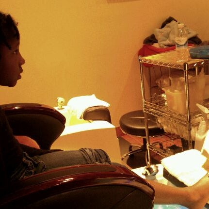 Mindy's Nails - Spa in Calumet City