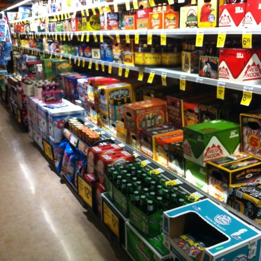 Safeway Grocery Store in Vallejo