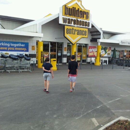 Builders Warehouse Hardware Store in Johannesburg