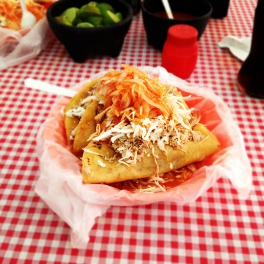 Tortas Ahogadas Guadalajara Local de tacos
