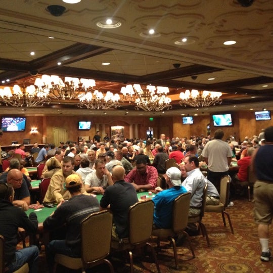 Downstream casino poker room