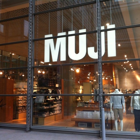 MUJI 無印良品 Theater District New York NY