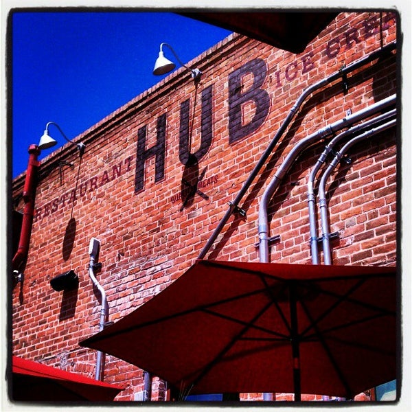 Hub American Restaurant in Tucson