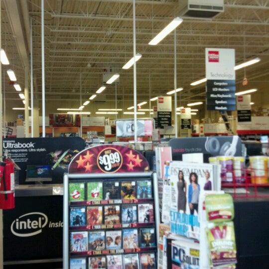 Photos At Office Depot Paper Supplies In Fort Myers Photo Taken At Office Depot By Rob F On 8 2018