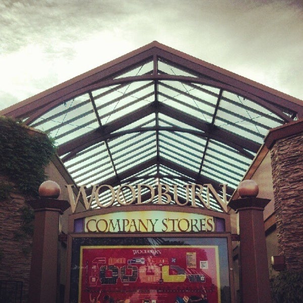 Woodburn Premium Outlets 1001 Arney Rd